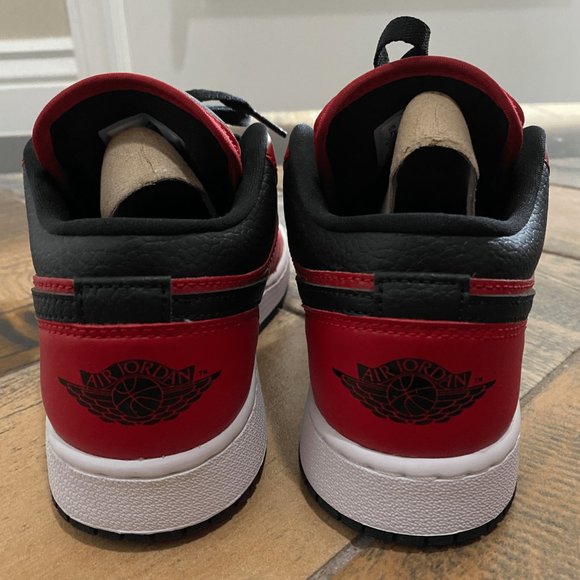 Kid's Jordan 1 Low Gym Red Black Pebbled (GS) - Reverse Bred - Picture 5 of 8